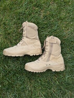 5.11 Tactical A.T.A.C. 2.0 8" ARID Boot Zip-Up Desert Boots in Coyote Brown
